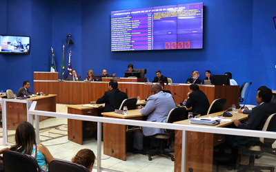 Vereadores agradecem e parabenizam diversas conquistas e melhorias