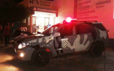 Homem tenta assassinar sua ex-mulher na frente da filha de 4 anos