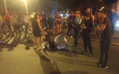 Freio de moto trava e provoca acidente na Capitão Olinto Mancini