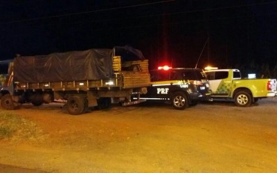 Ação conjunta entre PRF e Receita Estadual termina com um homem preso e mercadoria sem nota fiscal
