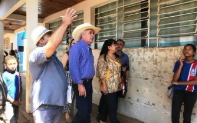 Prefeito de Três Lagoas visita Escola Municipal “Maria de Lourdes Lopes” e anuncia reforma