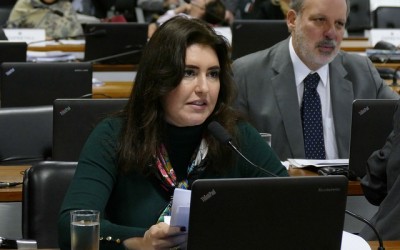 Simone diz que ditadura ‘não é a solução’ e que política ‘parou o Brasil’