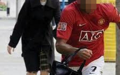 Mulher é agredida em assalto no Parque São Carlos 