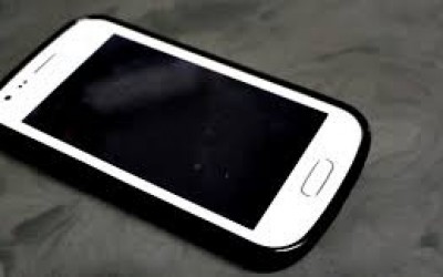 Taxista é furtado por travesti após fazer 