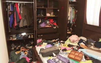 Mulher registra B.O. contra irmã após ter pertences furtados de sua casa