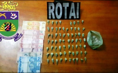 Menor apreendido estava com R$ 91 em dinheiro e 68 pedras de “crack”