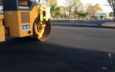 Prefeitura realiza recapeamento em ruas de acesso à Ranulpho Marques Leal
