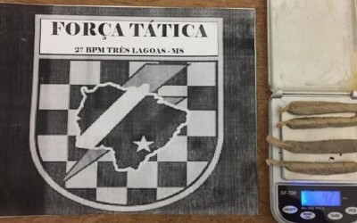 Adolescente é apreendido por tráfico de drogas no bairro Santa Rita