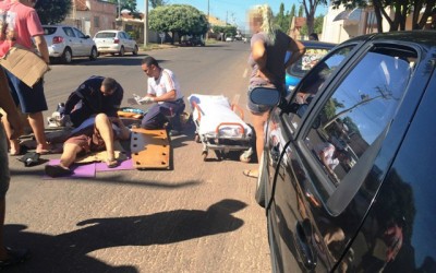 Idoso bate em porta de carro é é socorrido pelo SAMU de Três Lagoas