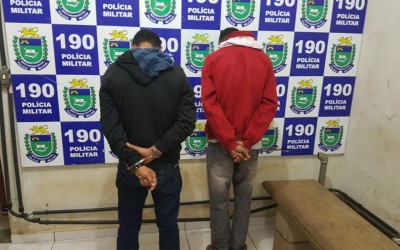 PM apreende drogas e prende foragido da Justiça em Três Lagoas 
