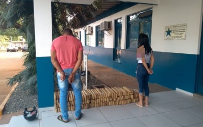Casal é preso pela Força Tática com mais de 150 kg de maconha