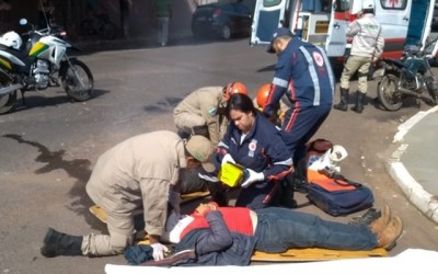 Motorista não respeita sinalização e causa acidente em Três Lagoas