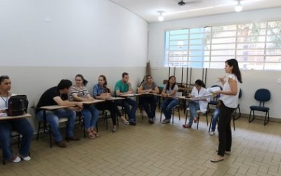 Saúde capacita médicos e enfermeiros para atendimento a pacientes suspeitos de dengue