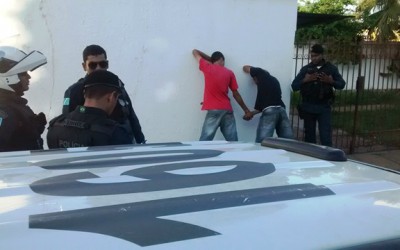 Menores roubam celular e são apreendidos pela Polícia Militar