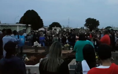 Cortejo de Pele Negra reúne centenas de pessoas em Três Lagoas