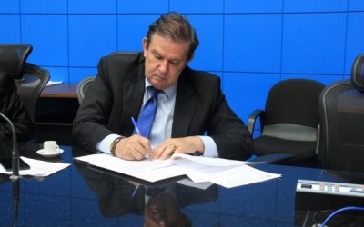 Eduardo Rocha inclui Bombeiros em projeto que prevê prestação de serviço em seus dias de folga