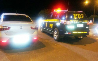 Pastor é preso com carro clonado que foi roubado em Goiânia