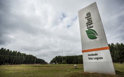 Associações de Três Lagoas e região recebem tratores e implementos agrícolas