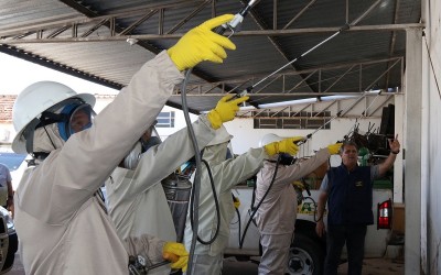 Treinamento é realizado com Agentes de Endemias para uso do controle químico