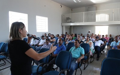 Agentes de Endemias de workshop de humanização na Saúde
