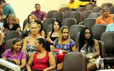 Câmara aprova direito à identidade social de travestis e transexuais