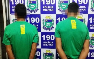 Após flagrar usuários próximo a escola, ALI apreende drogas e identifica suposto traficante