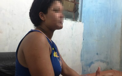 Casal de namorados corre pelado pela rua após ameaças do ex