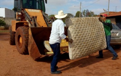 Campanha “Meu Bairro Limpo” atendeu mais quatro bairros nesta sexta-feira