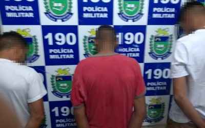 Trio furta mercearia, mas envolvidos são detidos pela Força Tática em seguida