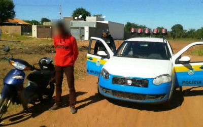 Polícia prende jovem por direção perigosa e recupera moto furtada