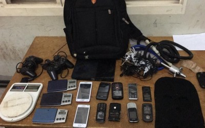 Mochila com vídeo game, diversos celulares e acessórios é encontrada no Jupiá