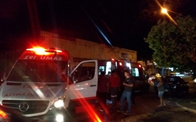 Carro colide com mulher e duas crianças que estavam em bicicleta