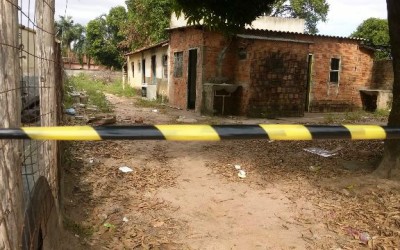 Após incêndio, residência no bairro Lapa fica com estrutura abalada 