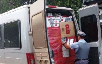 Motorista de Ducato carregada com 75,5 mil maços de cigarro é preso em Andradina