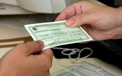 Eleitor pode emitir certidão de quitação eleitoral a partir de segunda  