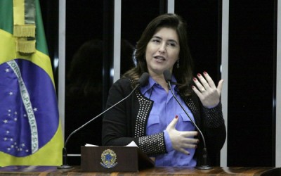 Simone Tebet é cotada para substituir Jucá em ministério de Temer 