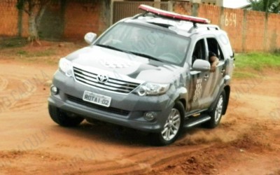 Homem agride e atropela mulher que queria terminar o relacionamento