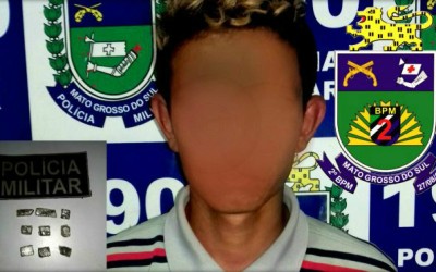 Jovem que escondia drogas dentro de luva é detido para averiguação 