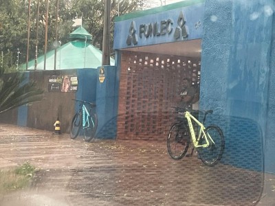 Chuva atrasa agenda de candidatos a deputado estadual e deixa movimento tímido nas escolas de Três Lagoas