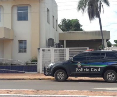 Bandidos invadem e levam até cofre de agência dos Correios