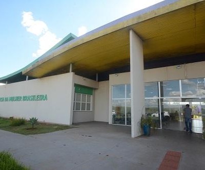 Pai é flagrado pela mulher estuprando a própria filha