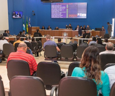 Vereadores aprovam relatórios de comissões de inquérito