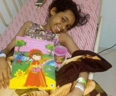 Criança de 11 anos pede doação de medula óssea; mãe está desesperada 