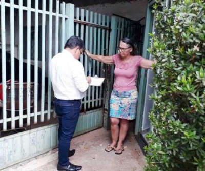 Ações de bloqueio do mosquito Aedes no bairro Jardim Alvorada é feito após o registro de 24 casos suspeitos da doença 