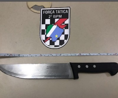 Homem que tentou esfaquear ex namorada é preso em flagrante 