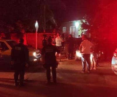 Fiscalização em noite véspera de Dia dos Pais termina com 2 pessoas presas em razão de aglomeração