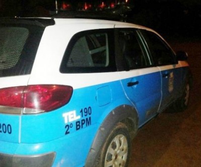 Homem que xingou policiais em abordagem é preso por embriagues na Vila Piloto 