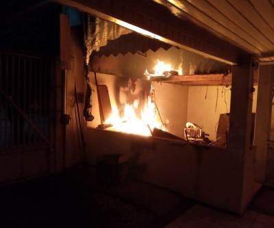 Incêndio destrói oficina no bairro Santa Rita em Três Lagoas 