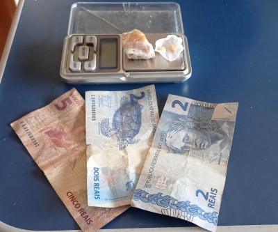 Tático da PM prende morador do Novo Oeste após denúncia de tráfico de drogas 