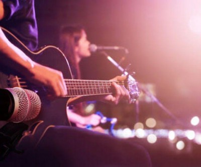 Prefeitura proíbe músicas ao vivo em bares, festas e reuniões domiciliares